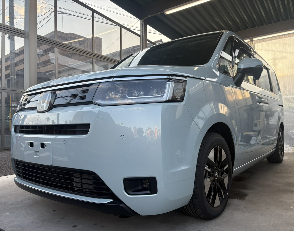 ステップワゴン　フレッシュキーパー施工