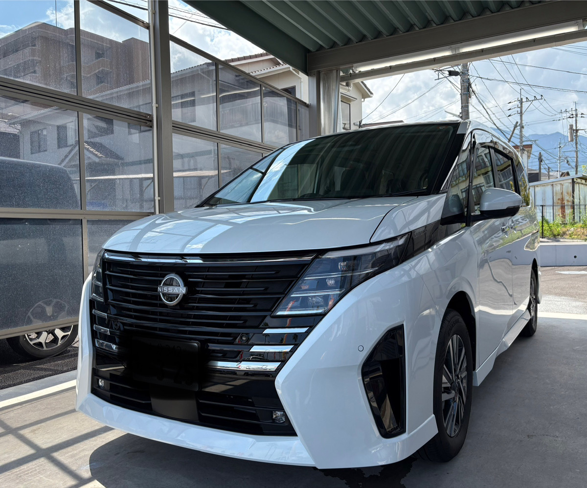 セレナ　エコダイヤキーパー施工